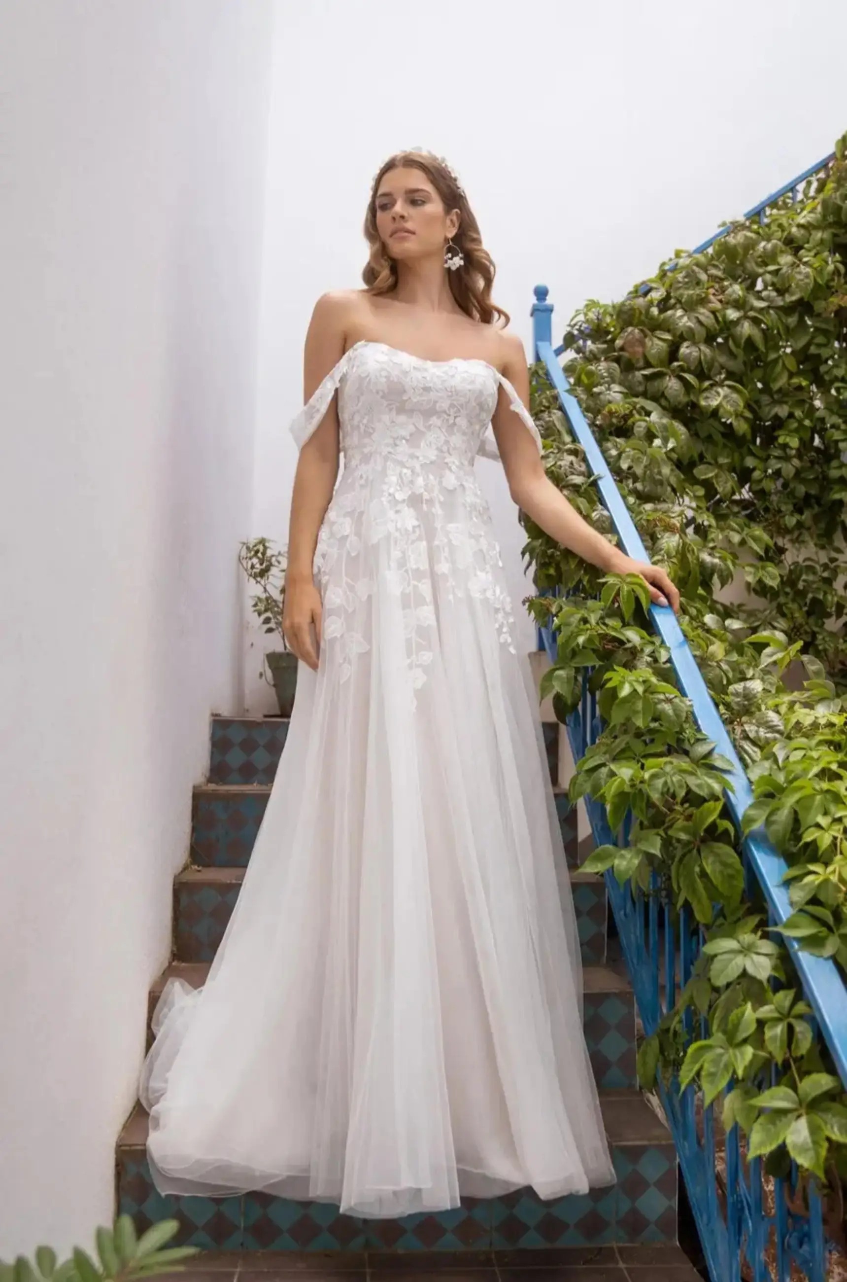 Floral-Inspired Wedding Dresses for a Romantic Touch Image