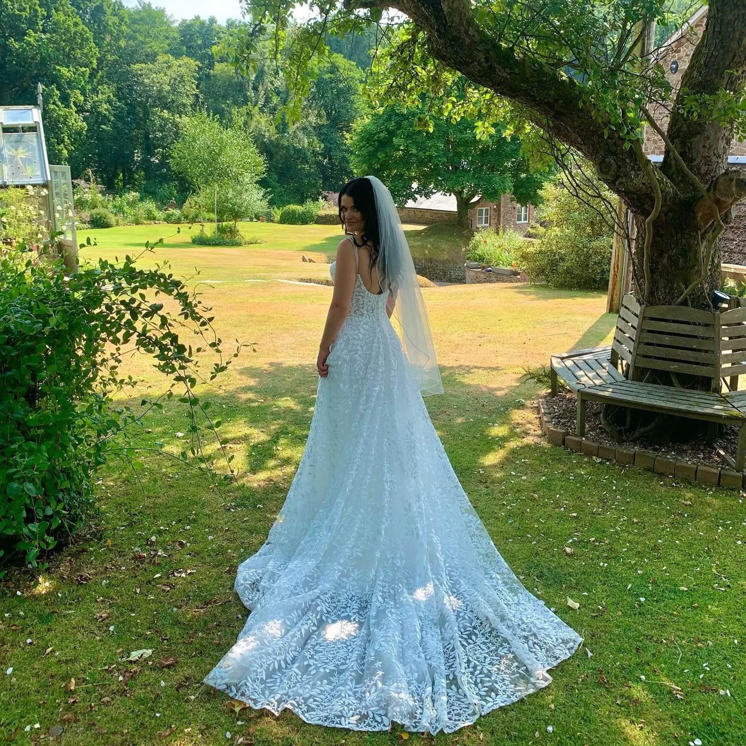 Gallery Image #slidesGrid3