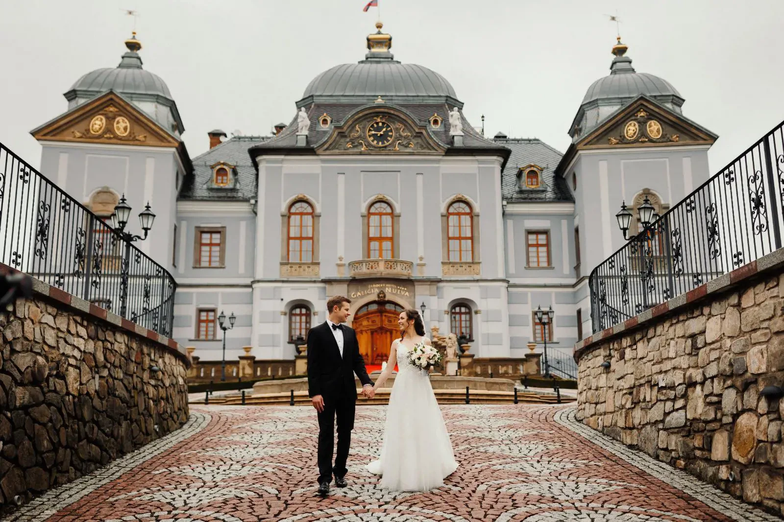 Gallery Image #slidesGrid92