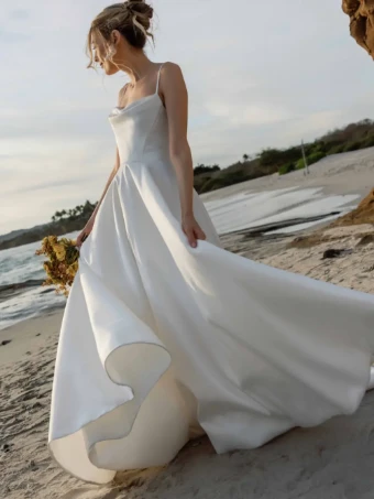 Locket #Emira #3 thumbnail