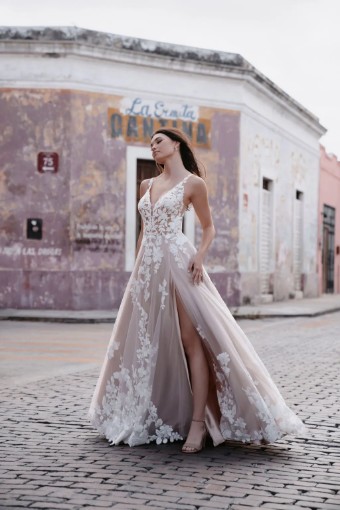 Allure #9956 #2 thumbnail